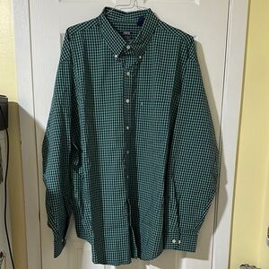 Izod Men's Green Plaid Button Down Shirt